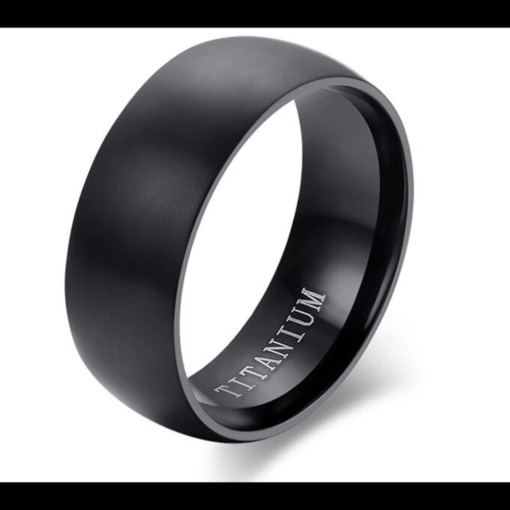 Titanium Grade AAA Trending Black Unisex Band